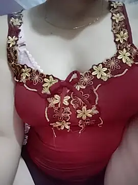 Snapshot of Sinhlinh2020 chatting on 27, 5, 2026 Sinhlinh2020 online show from 27, 5, 2026