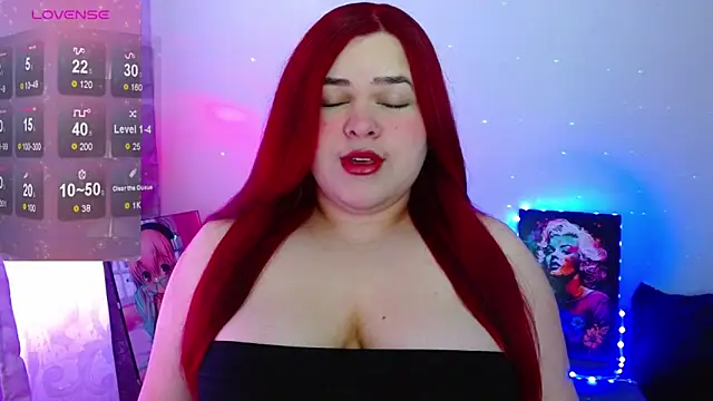 Snapshot of Dannie_sofie chatting on 2, 12, 2025 Dannie sofie online show from 2, 12, 2025