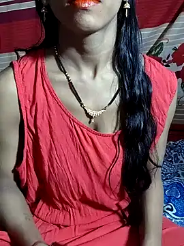 Itz Aisha   online show from 7, 11, 2025