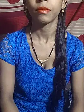 Itz Aisha   online show from 8, 11, 2025