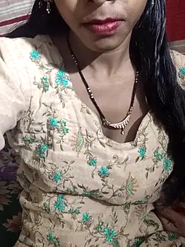 Itz Aisha   online show from 20, 3, 2026