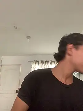 Alex king17 online show from 13, 4, 2026