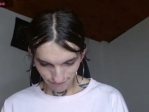 Scarlett crastrawberry online show from 23, 4, 2026