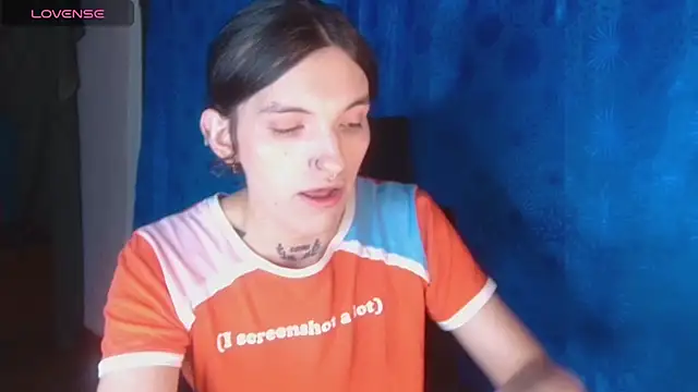 Scarlett crastrawberry online show from 30, 10, 2025