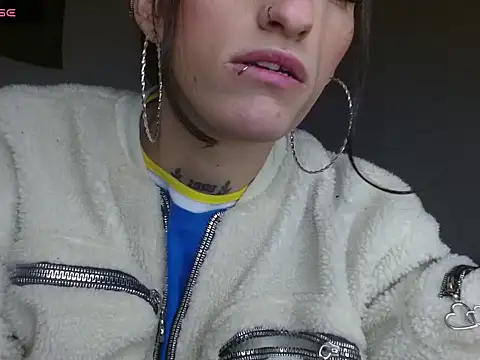 Snapshot of Scarlett_crastrawberry chatting on 6, 5, 2026 Scarlett crastrawberry online show from 6, 5, 2026