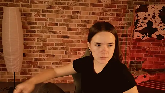 May Bloom online show from 8, 11, 2025