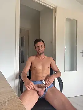 babyboy2021xxx online show from 19, 6, 2026