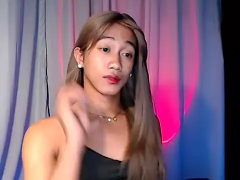 taylaxuxu online show from 27, 3, 2026