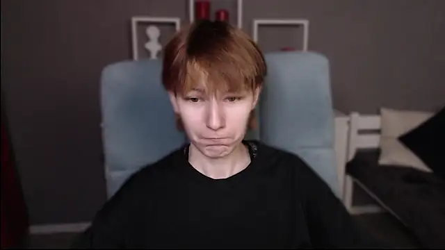 guitarandangell online show from 6, 3, 2026