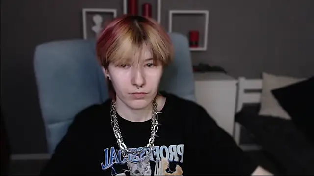Snapshot of guitarandangell chatting on 26, 4, 2026 guitarandangell online show from 26, 4, 2026