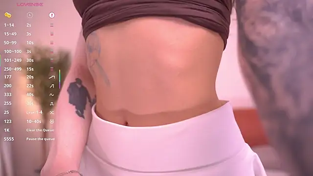Pheromoon online show from 15, 7, 2026