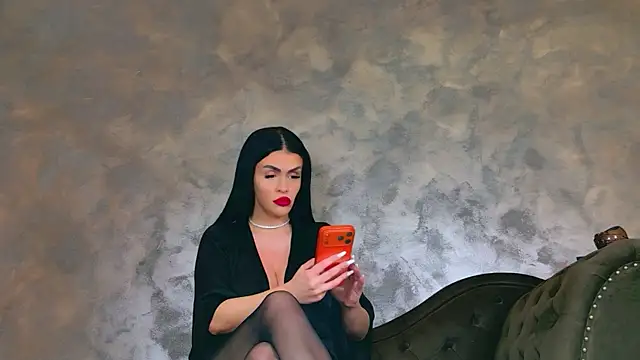 KimWilmes online show from 19, 4, 2026