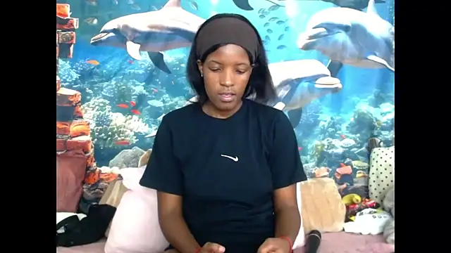 Snapshot of AfricanBarbiee69 chatting on 9, 6, 2026 AfricanBarbiee69 online show from 9, 6, 2026