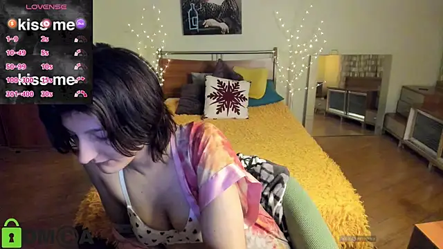 A Skyy online show from 8, 3, 2026