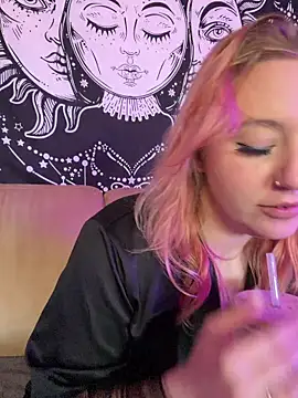 Onlymiasophie online show from 1, 3, 2026