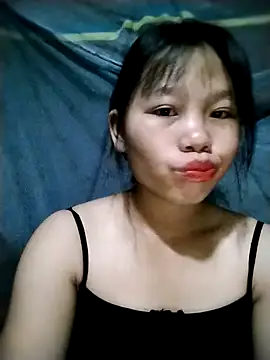 linh-miu99 online show from 25, 10, 2025