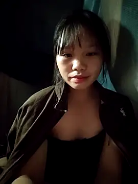 linh-miu99 online show from 13, 11, 2025