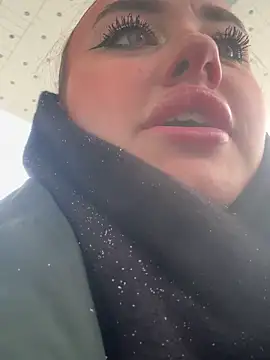 KiraSunshine online show from 20, 12, 2025