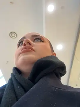 KiraSunshine online show from 29, 10, 2025