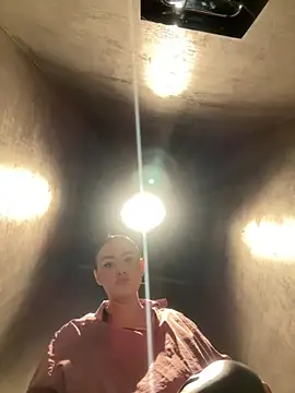 KiraSunshine online show from 25, 10, 2025