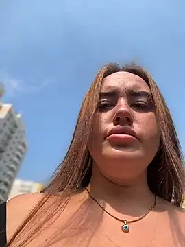 Snapshot of KiraSunshine chatting on 19, 7, 2026 KiraSunshine online show from 19, 7, 2026