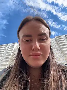 KiraSunshine online show from 5, 5, 2026