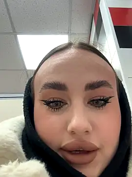 KiraSunshine online show from 18, 11, 2025