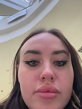 KiraSunshine online show from 22, 12, 2025