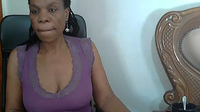 Hotcougar online show from 2, 4, 2026