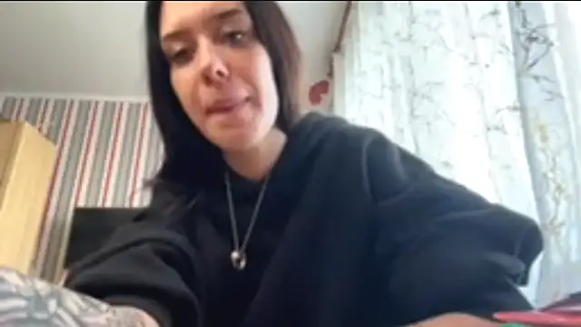 Snapshot of LoreleiFolta chatting on 1, 11, 2025 LoreleiFolta online show from 1, 11, 2025