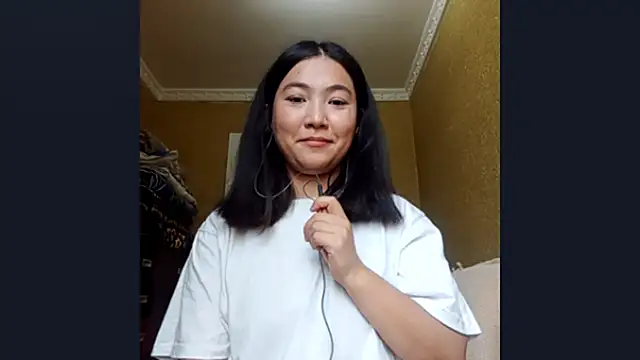 LinneaHyles online show from 27, 10, 2025