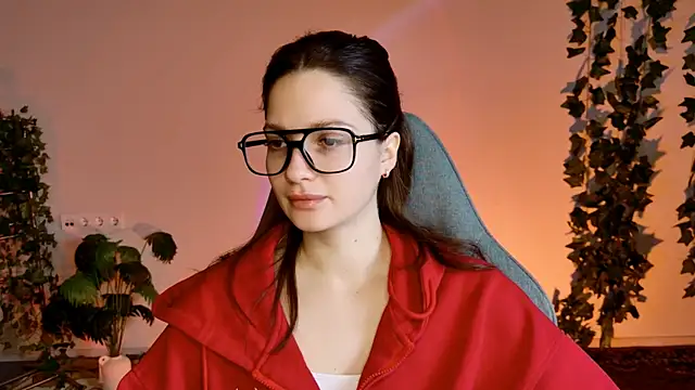 KiraVair online show from 26, 4, 2026