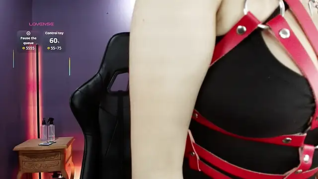 Navier   online show from 8, 11, 2025