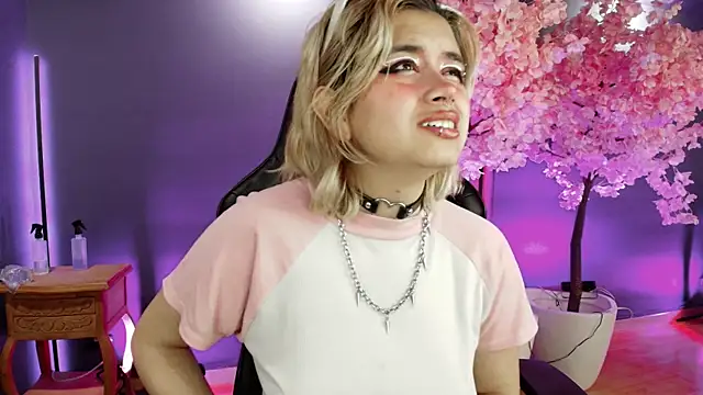 Navier   online show from 6, 11, 2025