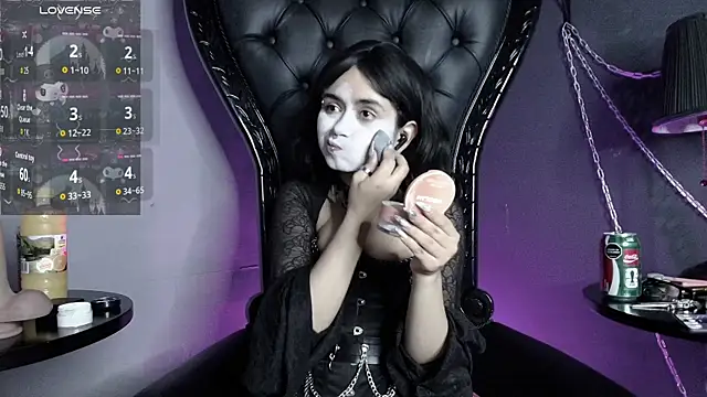 Snapshot of Navier__ chatting on 3, 6, 2026 Navier online show from 3, 6, 2026