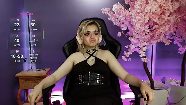 Navier   online show from 7, 11, 2025