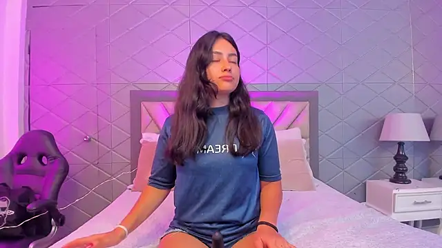 ViolettRouse online show from 17, 12, 2025