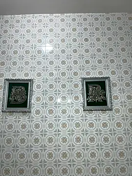 Snapshot of Milfs1982 chatting on 24, 10, 2025 Milfs1982 online show from 24, 10, 2025