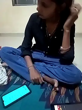 Unique Girl11 online show from 21, 10, 2025