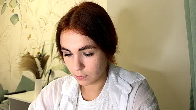 Snapshot of LunaAfrodita chatting on 26, 10, 2025 LunaAfrodita online show from 26, 10, 2025