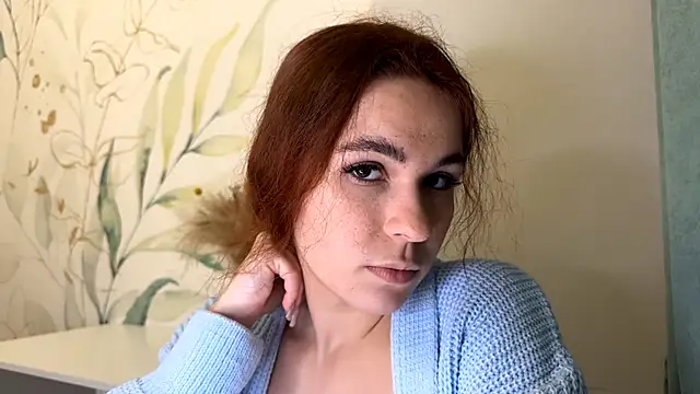 Snapshot of LunaAfrodita chatting on 11, 11, 2025 LunaAfrodita online show from 11, 11, 2025