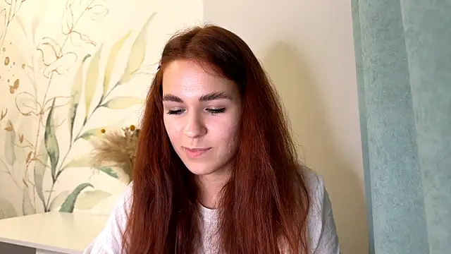 Snapshot of LunaAfrodita chatting on 29, 10, 2025 LunaAfrodita online show from 29, 10, 2025