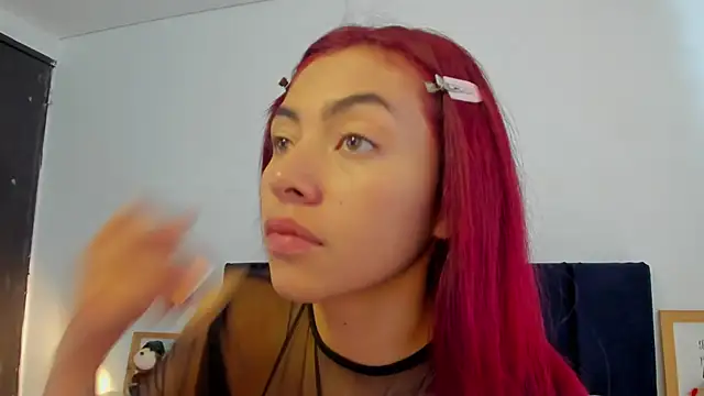 melanie roux   online show from 10, 4, 2026