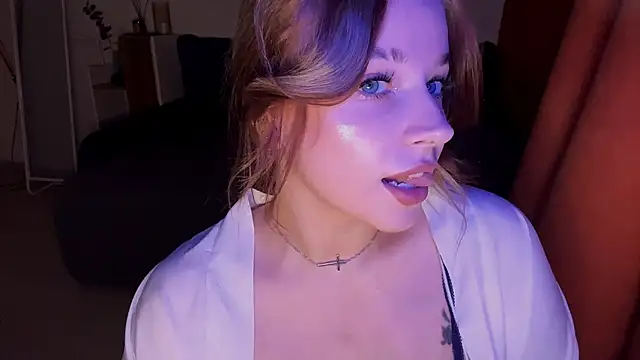 Snapshot of Babymoney_2007 chatting on 23, 10, 2025 Babymoney 2007 online show from 23, 10, 2025