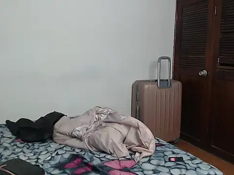  camila trans  online show from 19, 11, 2025