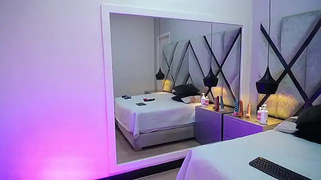 AriaWillss online show from 5, 12, 2025