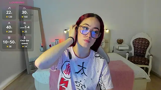 Amaraa couper1 online show from 5, 11, 2025