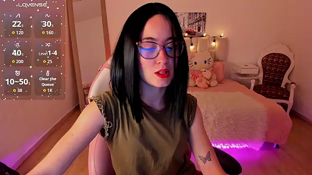 Amaraa couper1 online show from 20, 11, 2025