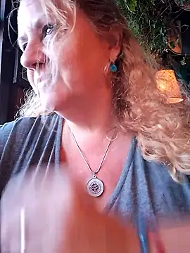 JennyInVegas online show from 2, 4, 2026