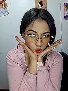 chloebrownn03 online show from 12, 11, 2025